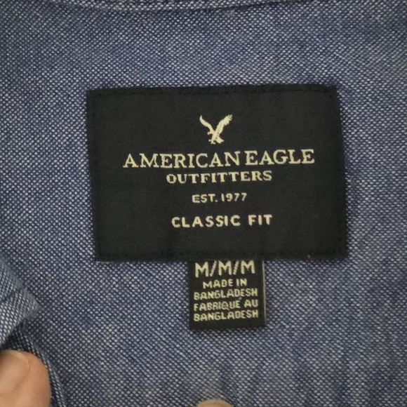 American Eagle Outfitters Classic Fit Men's Blue Medium Button-Down Shirt - Picture 6 of 10